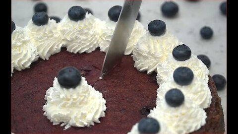 How to Make Keto Blueberry Cheesecake