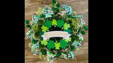 St. Patrick's Day Wreath DIY| Marthas Wreath| Woodland Ruffles & Ruffles method| How to