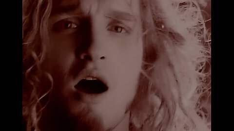 Alice In Chains - Man In The Box (Official Music Video)