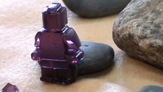 Robot Gummies in David and Goliath