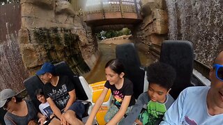 Blasian Babies Family SeaWorld 2023 Amusement Park. No ClotShots, Masks, Or Distancing, Part 1.