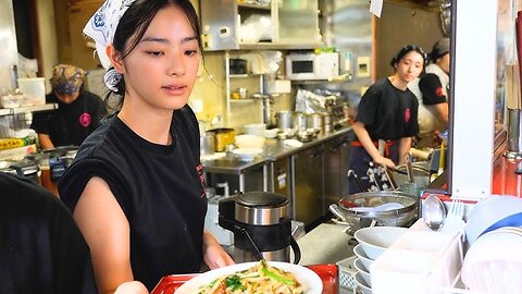 Beautiful Fried Rice & Ramen Masters - Amazing Giant Chinese Food