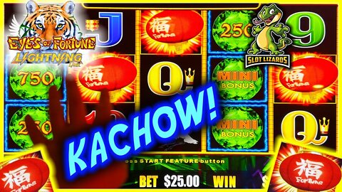 JACKPOT AWESOMENESS! RUNNING THE LADDER! Lightning Link Eyes of Fortune Slot FULL SCREEN!