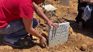 SOUTH AFRICA - Cape Town - Mowbray Muslim Cemetery desecration (Video) (tFh)