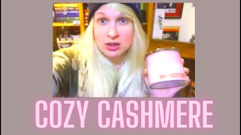 Bath & Body Works Cozy Cashmere Candle Review I The Candle Queen🕯👑 #bathandbodyworks #candles
