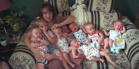 Septuplets Were The First Ever To Survive Birth – And Here’s What They Look Like 20 Years On