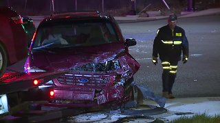 Minivan hits car head-on in Akron