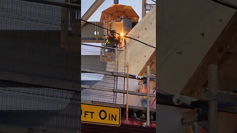 Sparks are FLYING! | Steelworkers at PLAY! | Seattle Aquarium