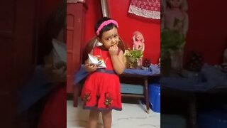 আমি কুরকুরে খাবো #debosmita #shorts #viral #shortsvideo #kurkureখাওয়া #princess_pardise(debosmita)