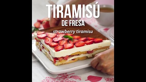 Strawberry Tiramisu