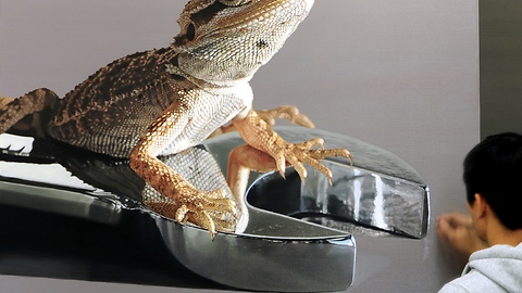 Lizard oil painting looks incredibly real