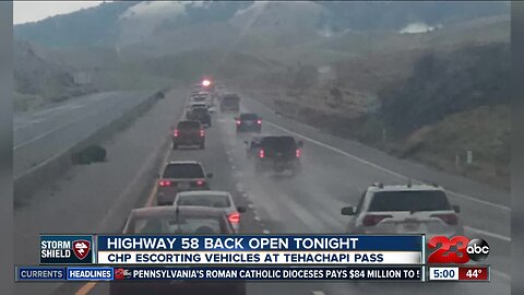 CHP escorting traffic on Highway 58 at Tehachapi Pass