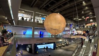 Museum of Science Boston 4K - 2nd Level Tour and Description of Layout, What, Where - 🌎🚊👨🏾‍🎨🌳🧑🏾‍🔬🔭🥼🔬