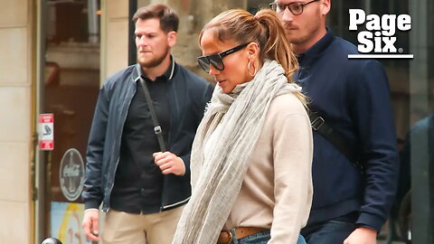 Jennifer Lopez swaps $200K Birkin for 'bargain' $735 Jacquemus purse