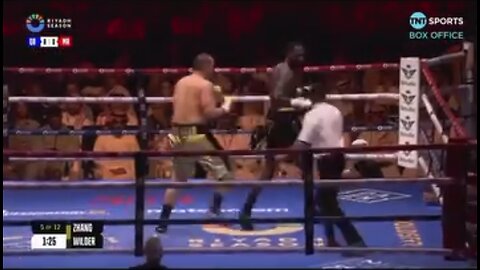 Zhang knocks out Deontay Wilder