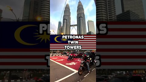 🇲🇾 Jaw-Dropping Views in Asia | Visit the Mesmerizing Petronas Towers and Be Amazed by Its Beauty!