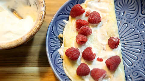 Let's Make: These Light and Wonderful Lemon-Raspberry Crepes