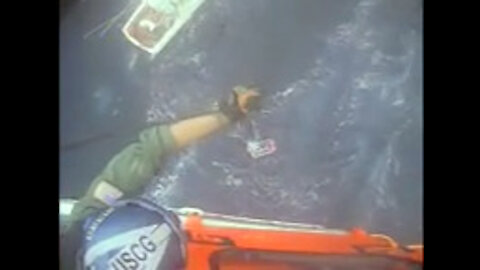 Coast Guard, Good Samaritan rescues 6 from a vessel taking on water near Atlantic City, New Jersey