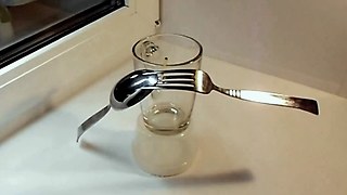 Bar trick - Defying Gravity While Balancing Fork&Spoon!! (Scientific Experiment)