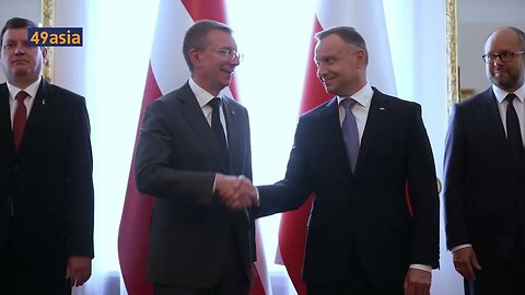 Latvia President Edgars Rinkēvičs meets with Poland President Andrzej Duda | 49asia