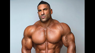 Armon Adibi Posing + Pec Bounce