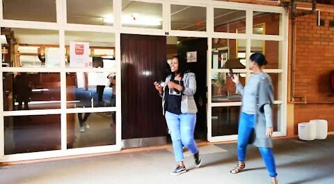 SOUTH AFRICA -Durban - Shekhinah visit Durban schools (Videos) (hBA)