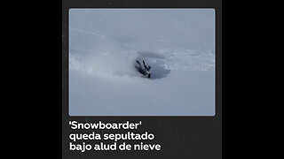 Una avalancha alcanza a ‘snowboarders’ en Rusia