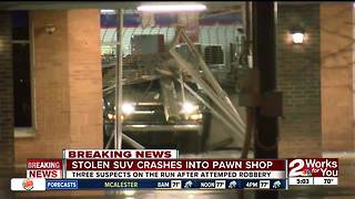 Thieves attempt smash and grab robbery at Brookside pawn shop