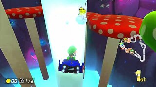 Mario Kart 8 Deluxe - Propeller Cup Gameplay