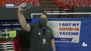 Boise State vaccinates 900 students against covid-19
