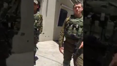 Ariel Gold taunts Israeli soldiers