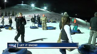 Snow finally starts to fall in Southeast Wisconsin