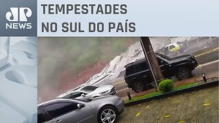 Duas mulheres morrem em Santa Catarina após carro arrastado pela água