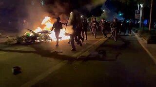 More Wild Ccenes from France as Antifa is rioting after the elections