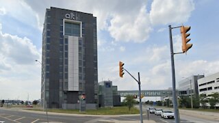 Some Of Toronto's Quarantine Hotels Cost Nearly $400 Per Night