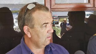 SOUTH AFRICA - Cape Town - Bettys Bay Fire (Video) (4it)