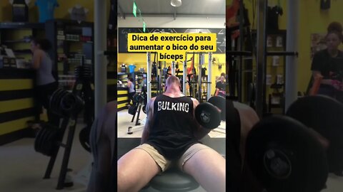 Dica de exercício para aumentar o bico do seu bíceps #shorts