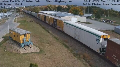 EB Manifest with CEFX 3117 in Belle Plaine, IA on October 11, 2022