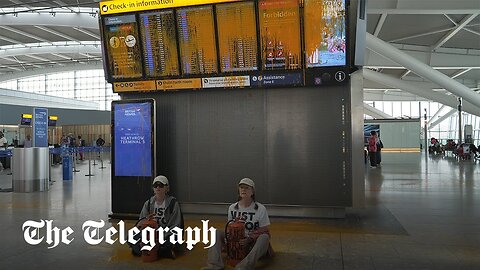 Just Stop Oil protesters spray Heathrow Airport