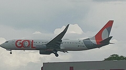 Boeing 737-800 PR-VBL vindo de Santarém para Manaus