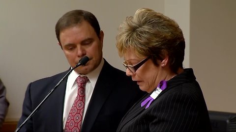 Sandra Rcuzek makes statement at Chris Watts sentencing