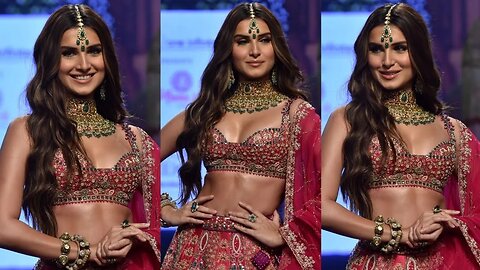 Tara Sutaria Today on Ramp walk at Lakme Fashion Week 2023 😍🔥📸