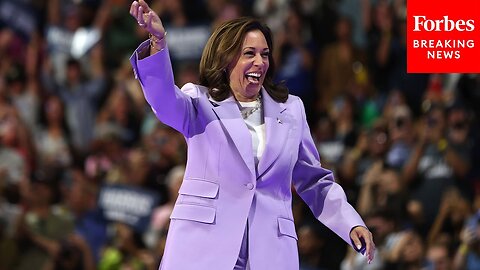 Kamala Harris Rips Trump, Touts Record As Prosecutor At Campaign Rally In Las Vegas, Nevada | FULL