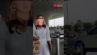 Huma Qureshi Spotted at Mumbai Airport 😍🔥📸✈️ 😍💖📸 #shorts