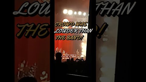 FALL OUT BOY - #Sugar We're Going Down Swinging | #Crowd #Louder Than #Band | LIVE CONCERT