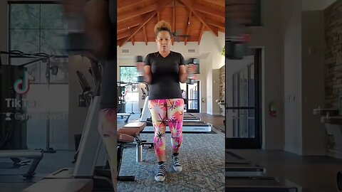 How To Warm Up Your Shoulders #fitover50 #youtubeshorts #over50andfit #shoulderworkout