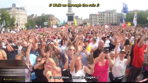 You Never Walk Alone - Trafalgar Square Londen 24-07-21 (Dutch/Eng karaoke)