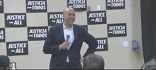 Sen. Cory Booker visits Las Vegas