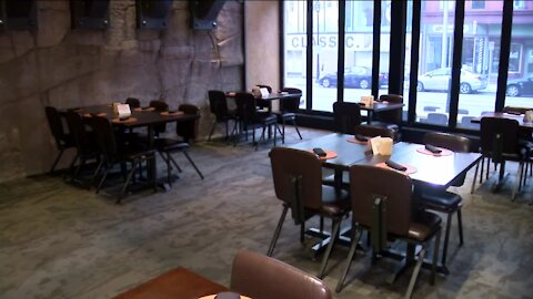 Milwaukee restaurants at odds about statewide capacity limits