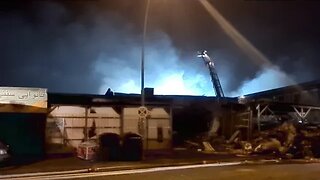 🔴[FEU6] Lagerhallen Brand in der Billstraße Nacht Update
